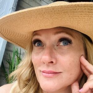 Meet your Posher, Janice